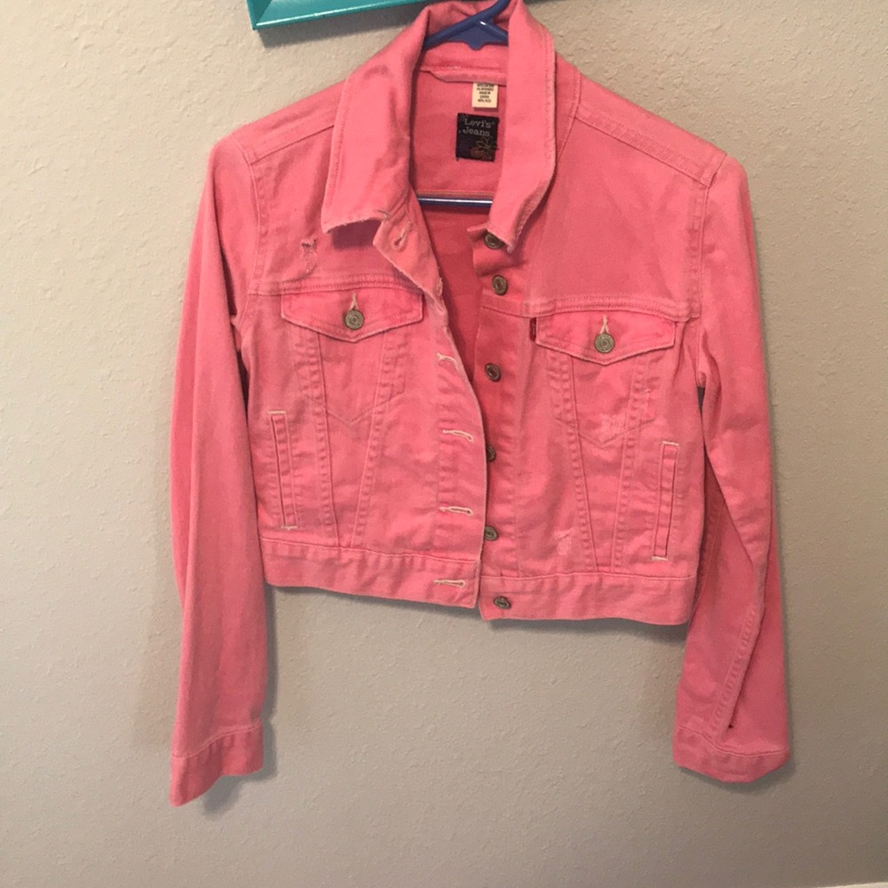 Levi’s pink stretchy jean jacket